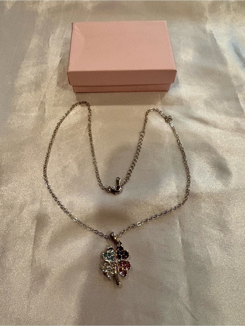 Four Leaf Clover Necklace w/ Swarovski Crystals Multicolor Silver Tone NWOT